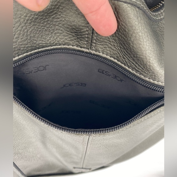 Joe's metallic gray zipper shoulder hand bag purse - Picture 3 of 10